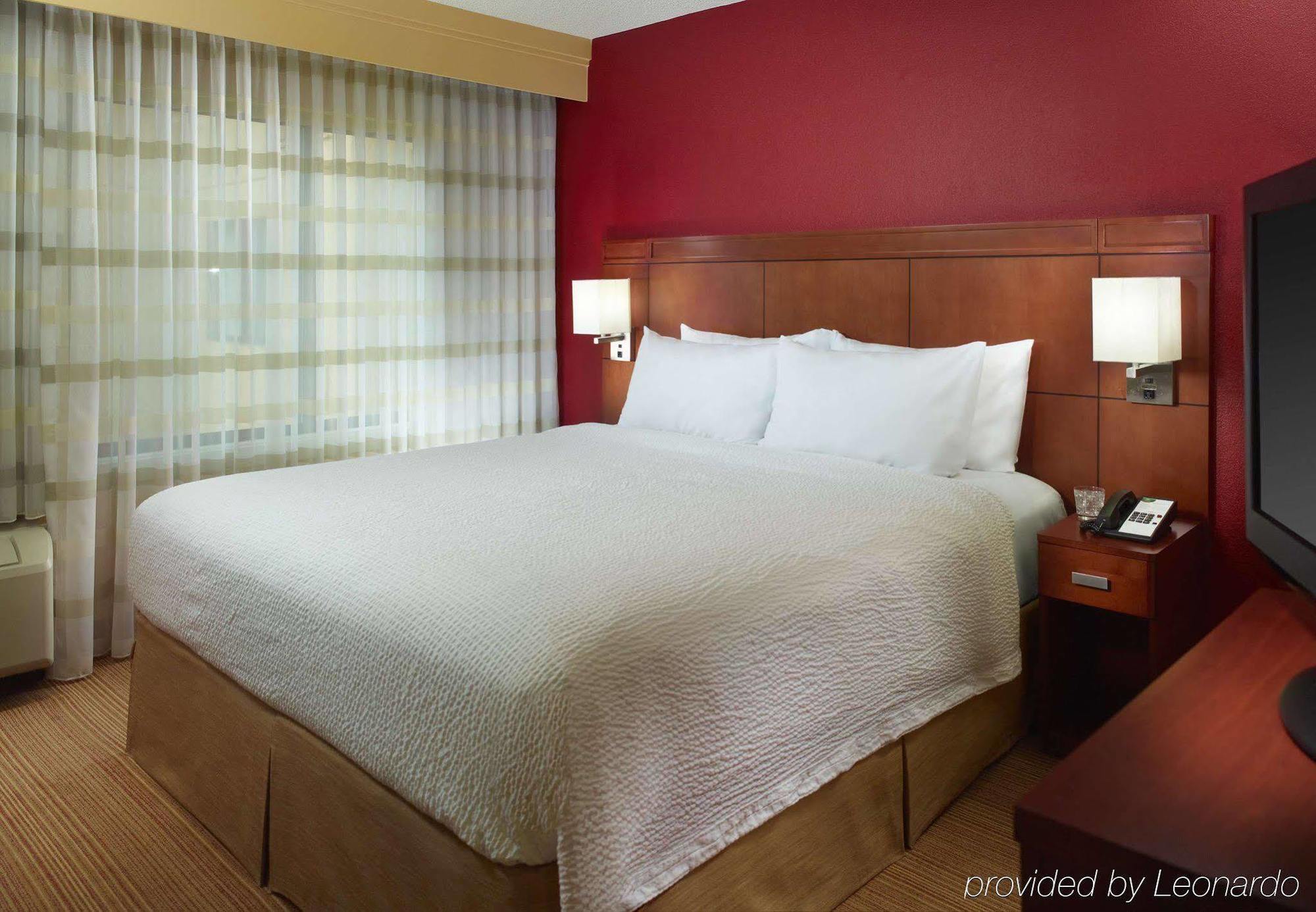 Hotel Sonesta Select Atlanta Airport North 3*